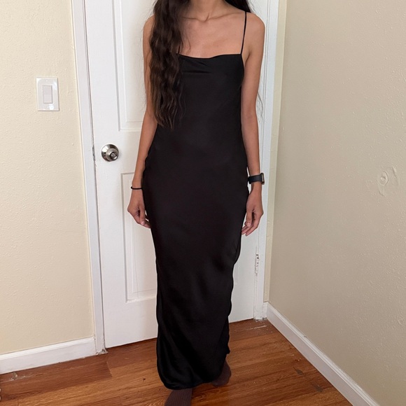 ATTIRE THE STUDIO DALAI SLIP DRESS - Picture 6 of 12